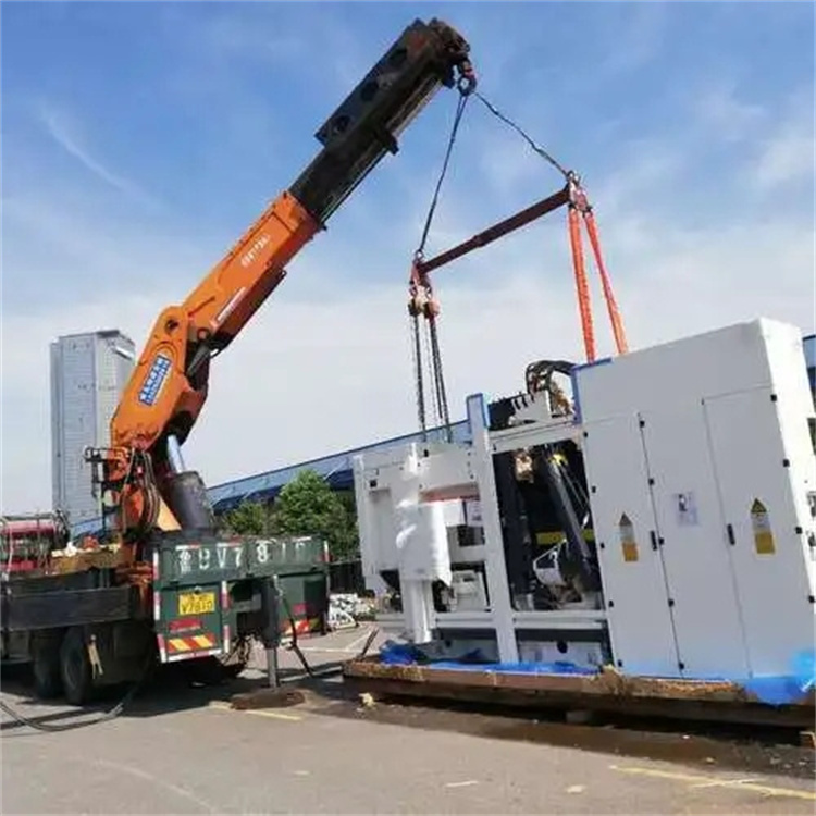 西乡塘附近小吊车联系方式|8-16吨|本地及时服务