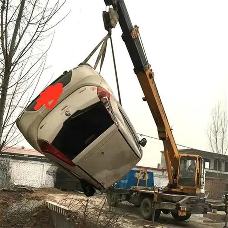 西乡塘吊车救援小汽车怎么吊